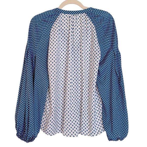 Boden Harriet Colorblock Floral Blouse Blue White US 4 Feminine Contemporary - Picture 4 of 5